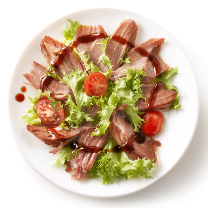 Sfilacci di coscia di tacchinella saltati