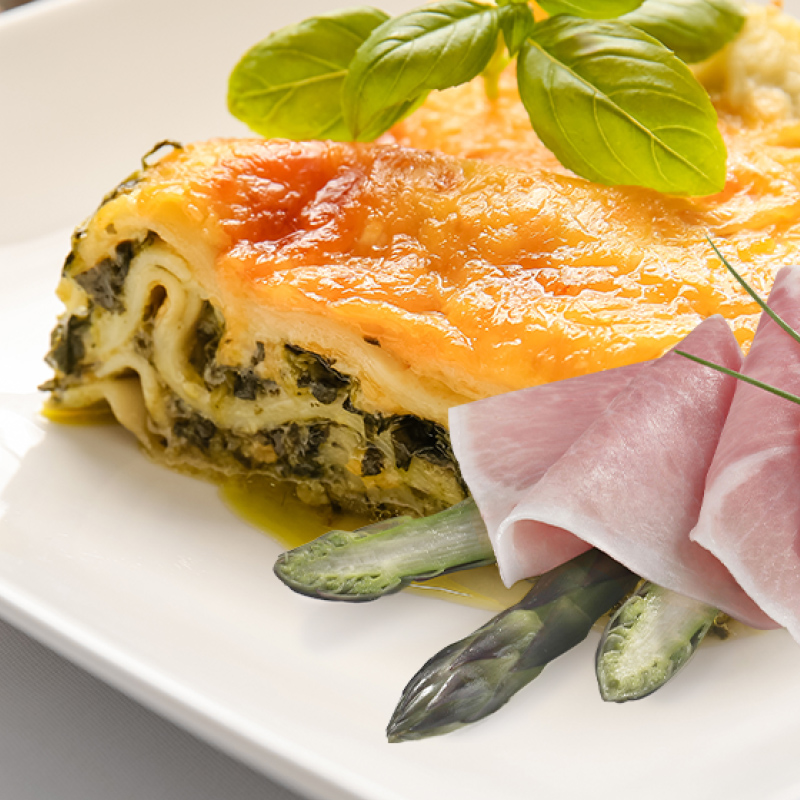 Lasagne con asparagi e prosciutto cotto