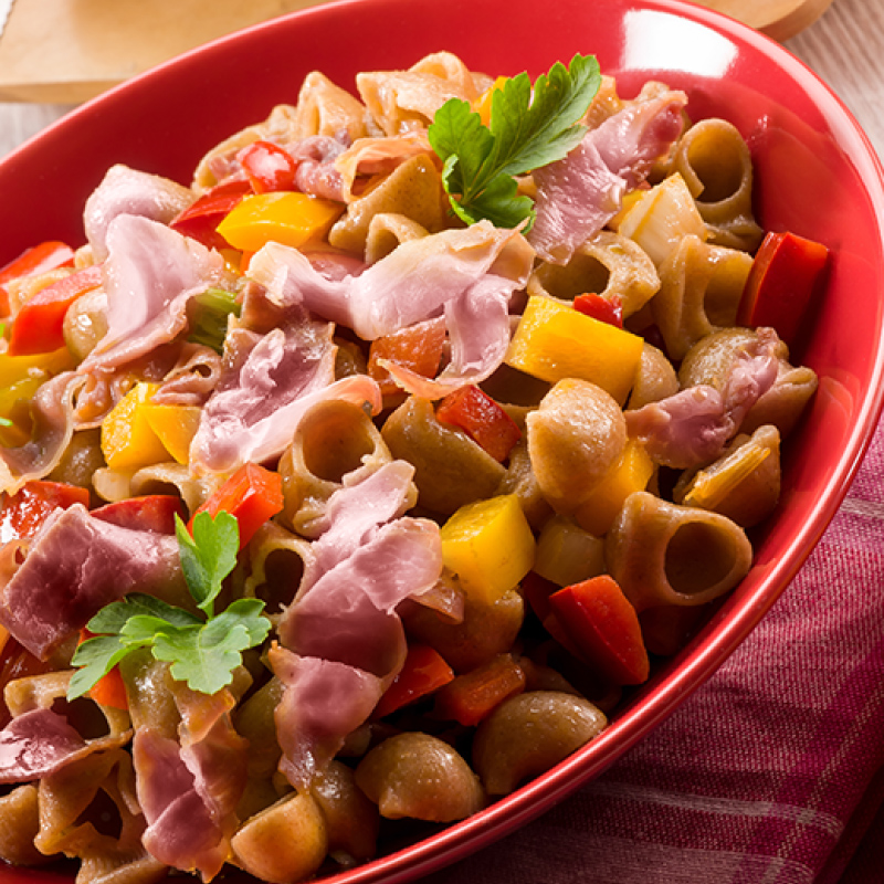 Pasta con prosciutto cotto